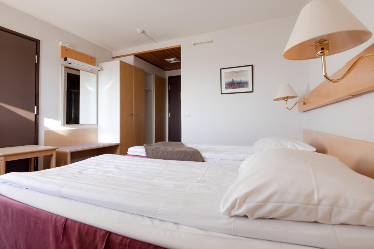 פאלאסטונטורי Lapland Hotels Pallas מראה חיצוני תמונה